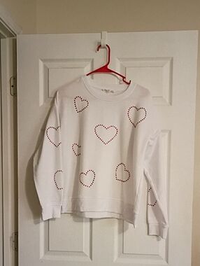 Workshop Republic Clothing White Sweater with Red Heart Dots